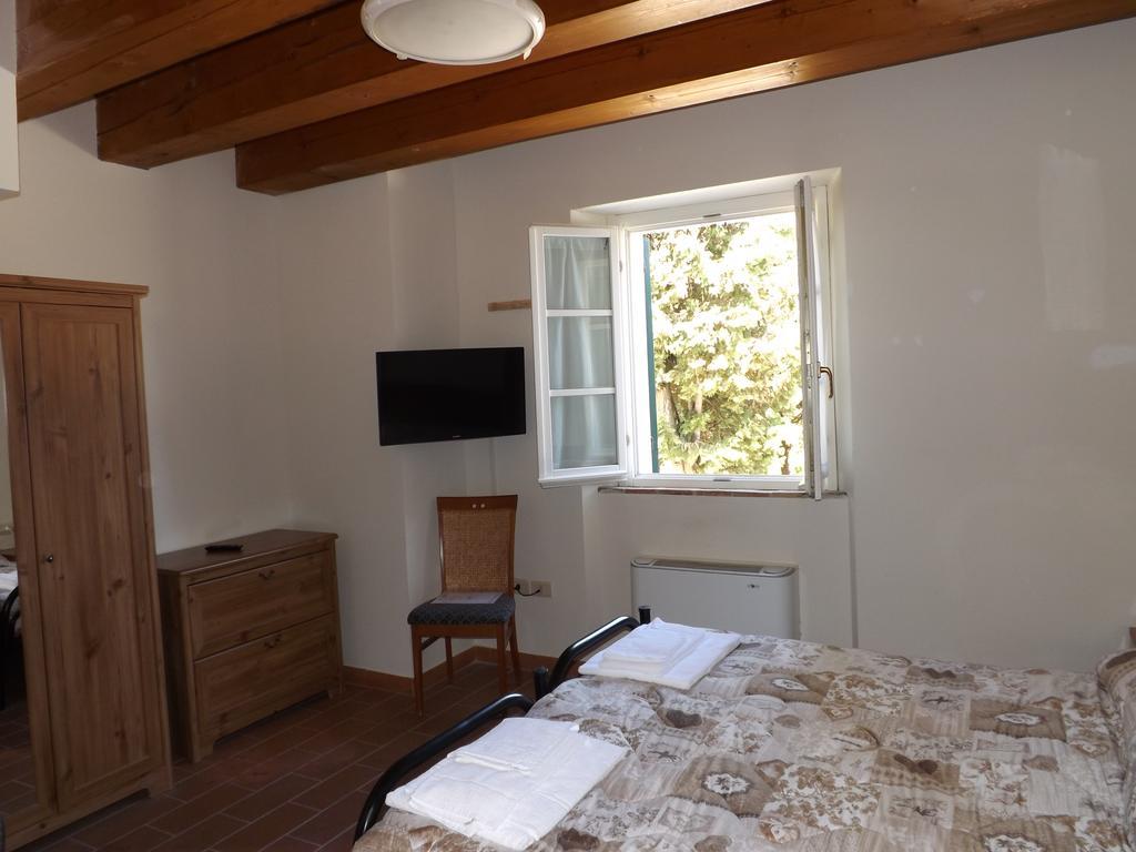 مونتيهمارثيانو Tenuta Villa Colle Sereno المظهر الخارجي الصورة